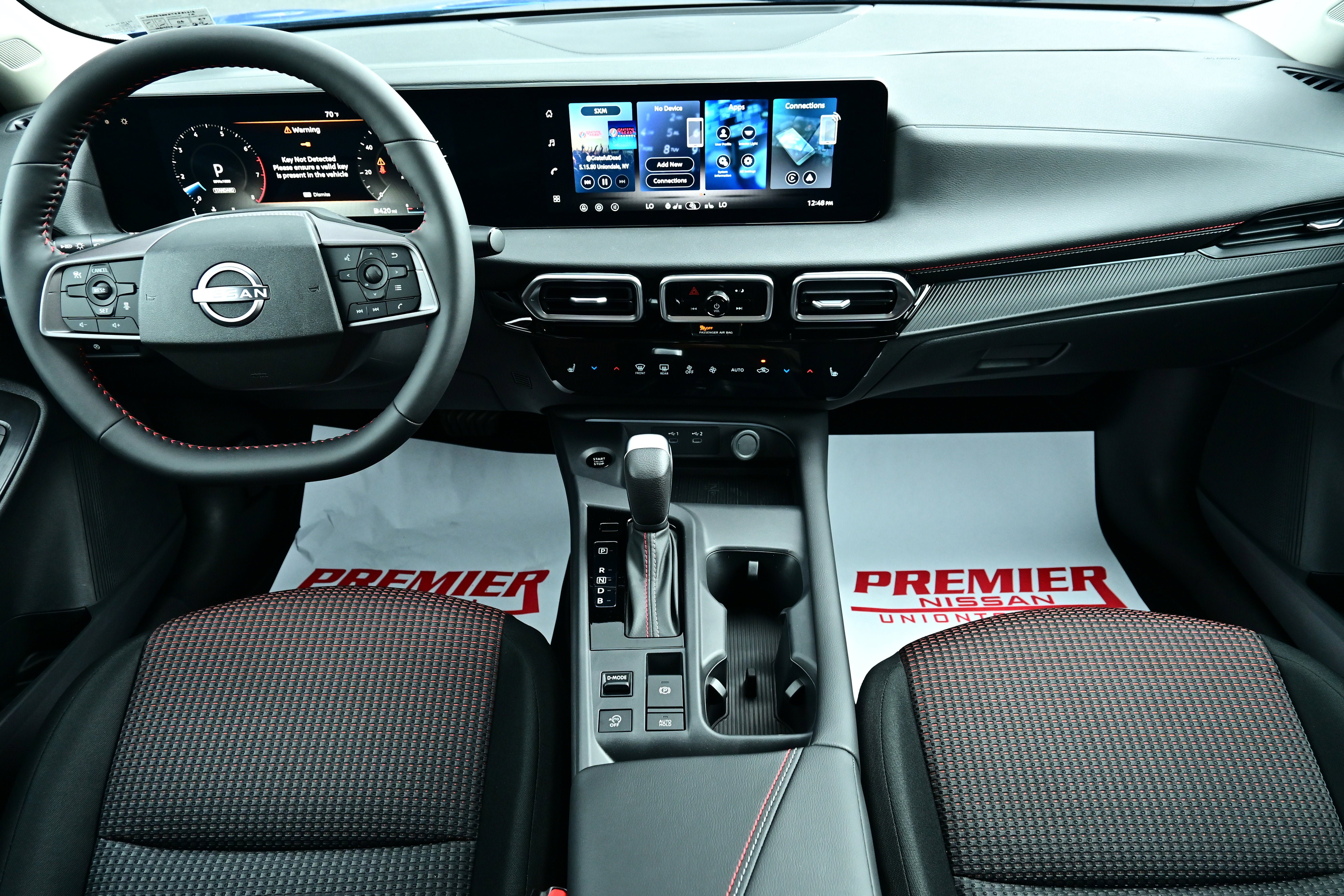 New 2026 Nissan Sentra SR FWD image 15