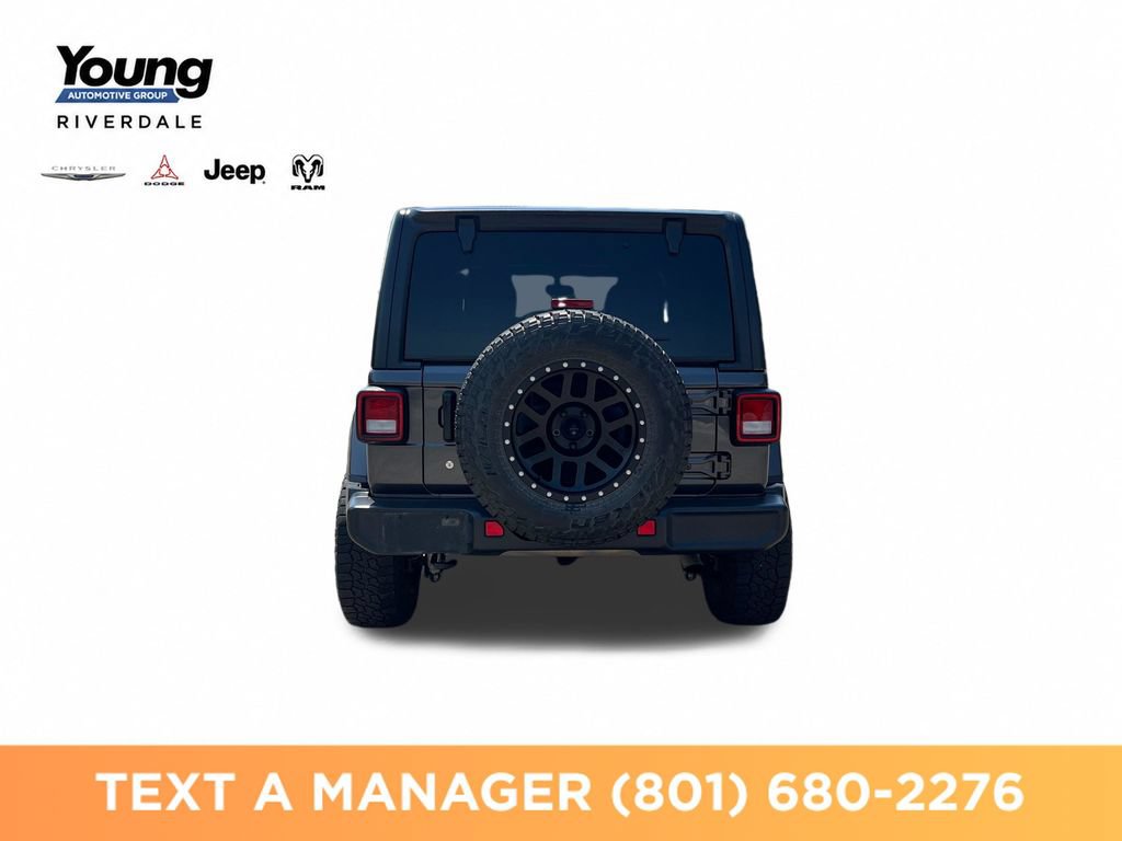 Used 2019 Jeep Wrangler Unlimited Sahara AWD/4WD image 4
