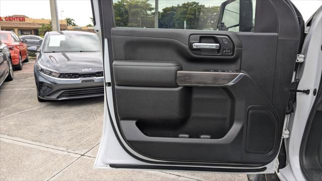 Used 2022 Chevrolet Silverado 2500 LTZ w/ Safety Package AWD/4WD image 13