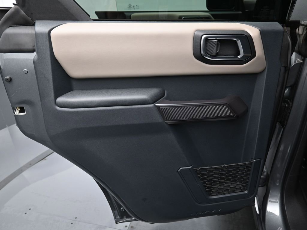 Used 2024 Ford Bronco Wildtrak image 31