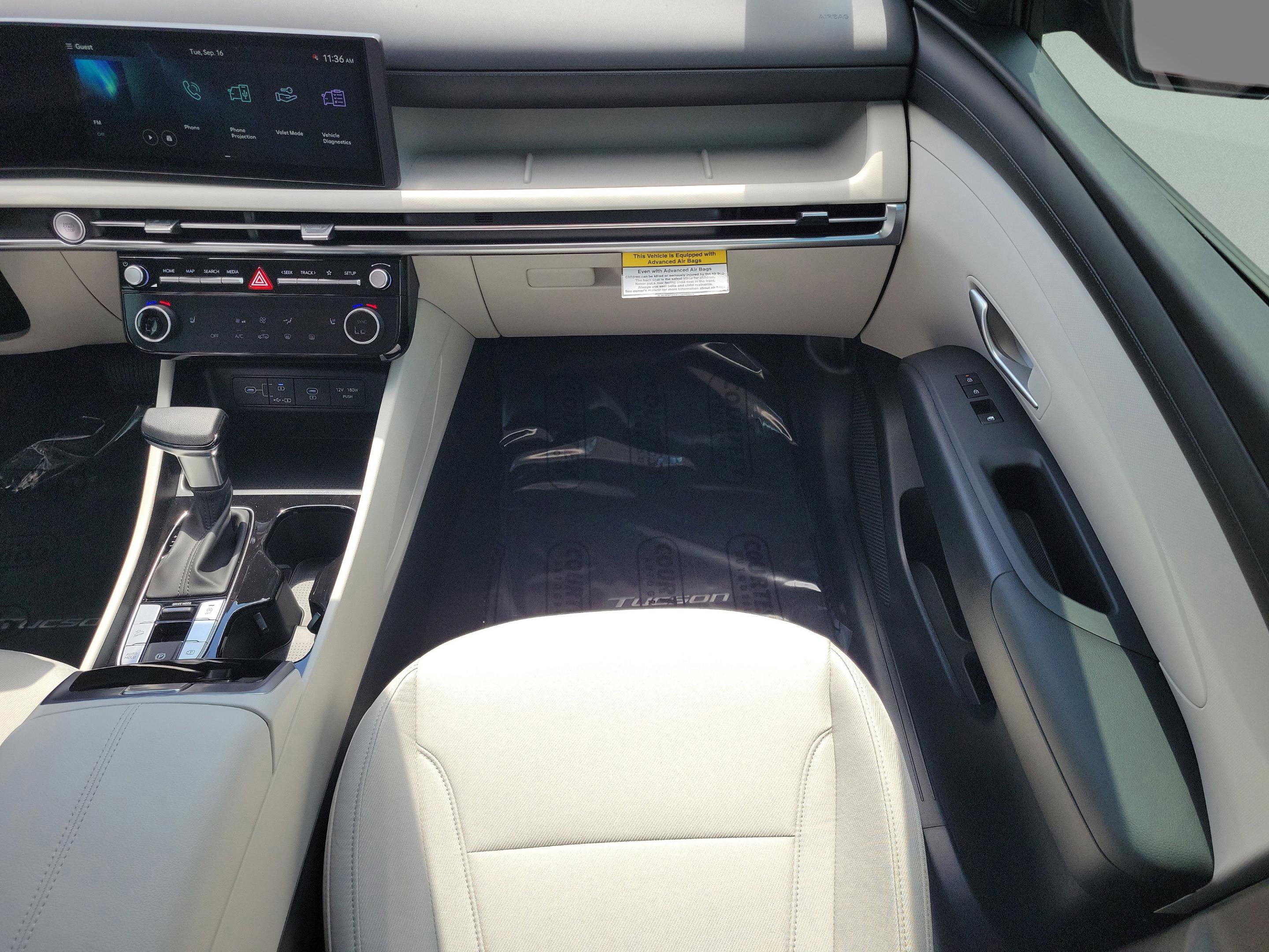 New 2026 Hyundai Tucson SEL image 12