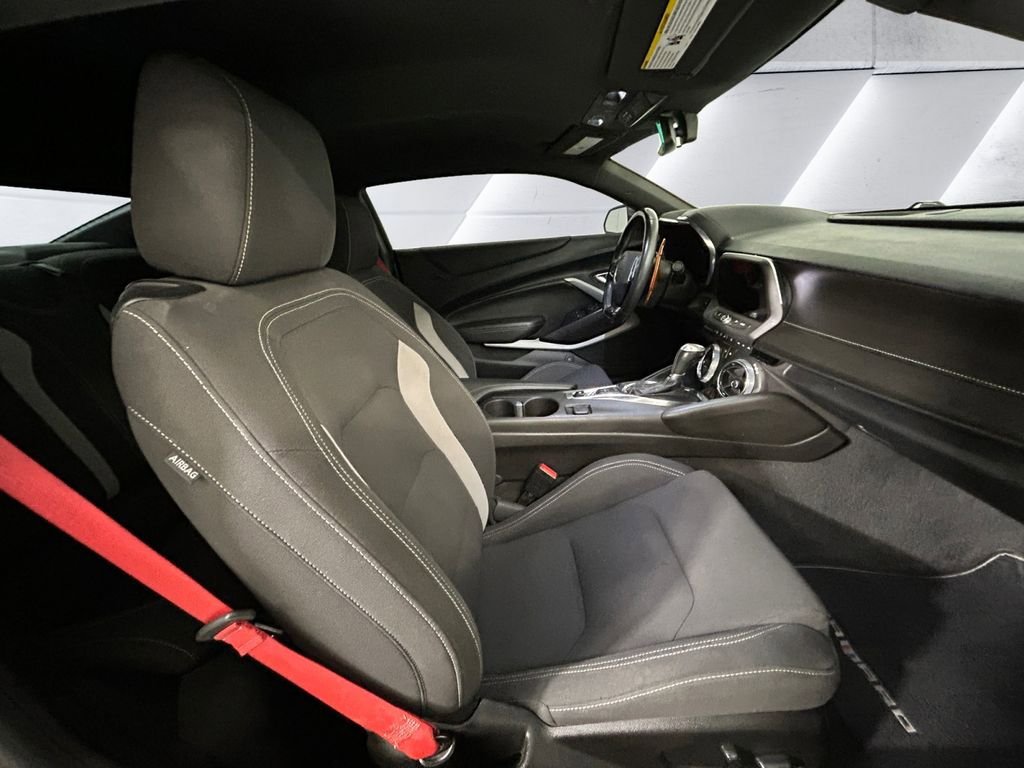 Used 2022 Chevrolet Camaro SS RWD image 13