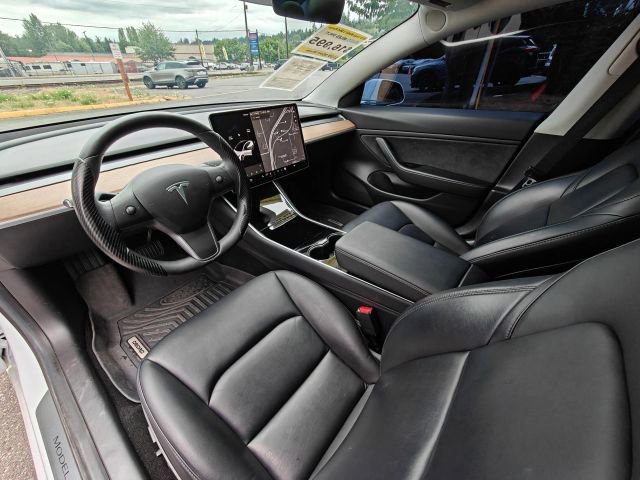 Used 2019 Tesla Model 3 Mid Range image 11