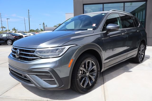 Used 2022 Volkswagen Tiguan SE image 8