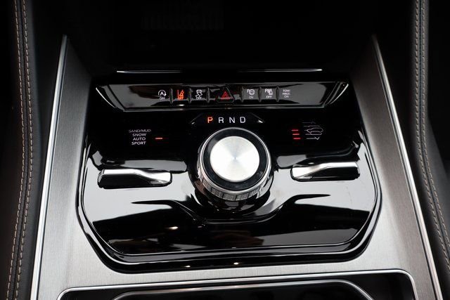 New 2026 Jeep Grand Wagoneer Limited image 25