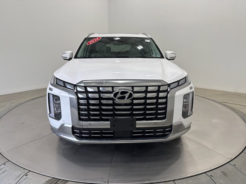 Used 2024 Hyundai Palisade Calligraphy image 2