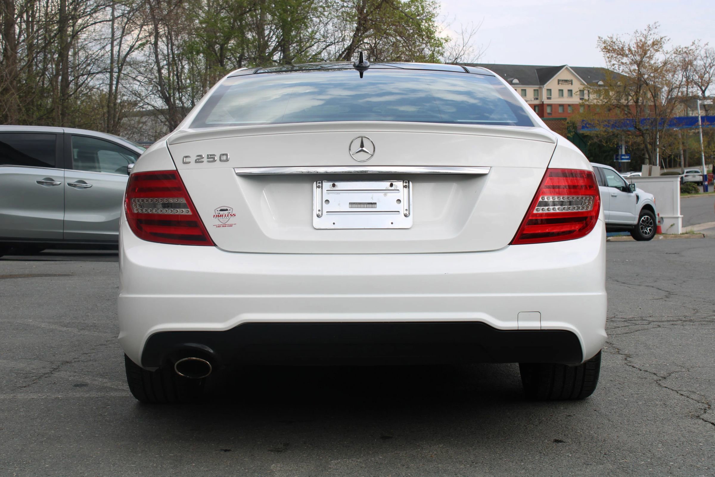 Used 2015 Mercedes-Benz C 250 Coupe w/ Sport Package image 5