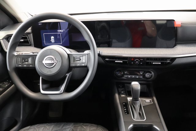 New 2026 Nissan Kicks SV w/ SV Premium Package FWD image 12