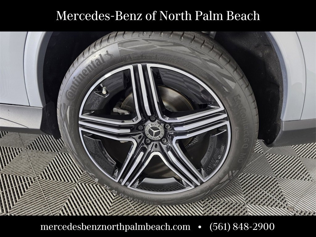 Used 2024 Mercedes-Benz GLC 300 4MATIC image 16