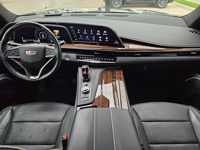 Certified 2024 Cadillac Escalade Premium Luxury image 11