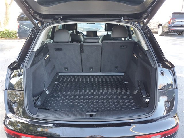 Used 2021 Audi Q5 2.0T Premium Plus w/ Premium Plus Package image 9