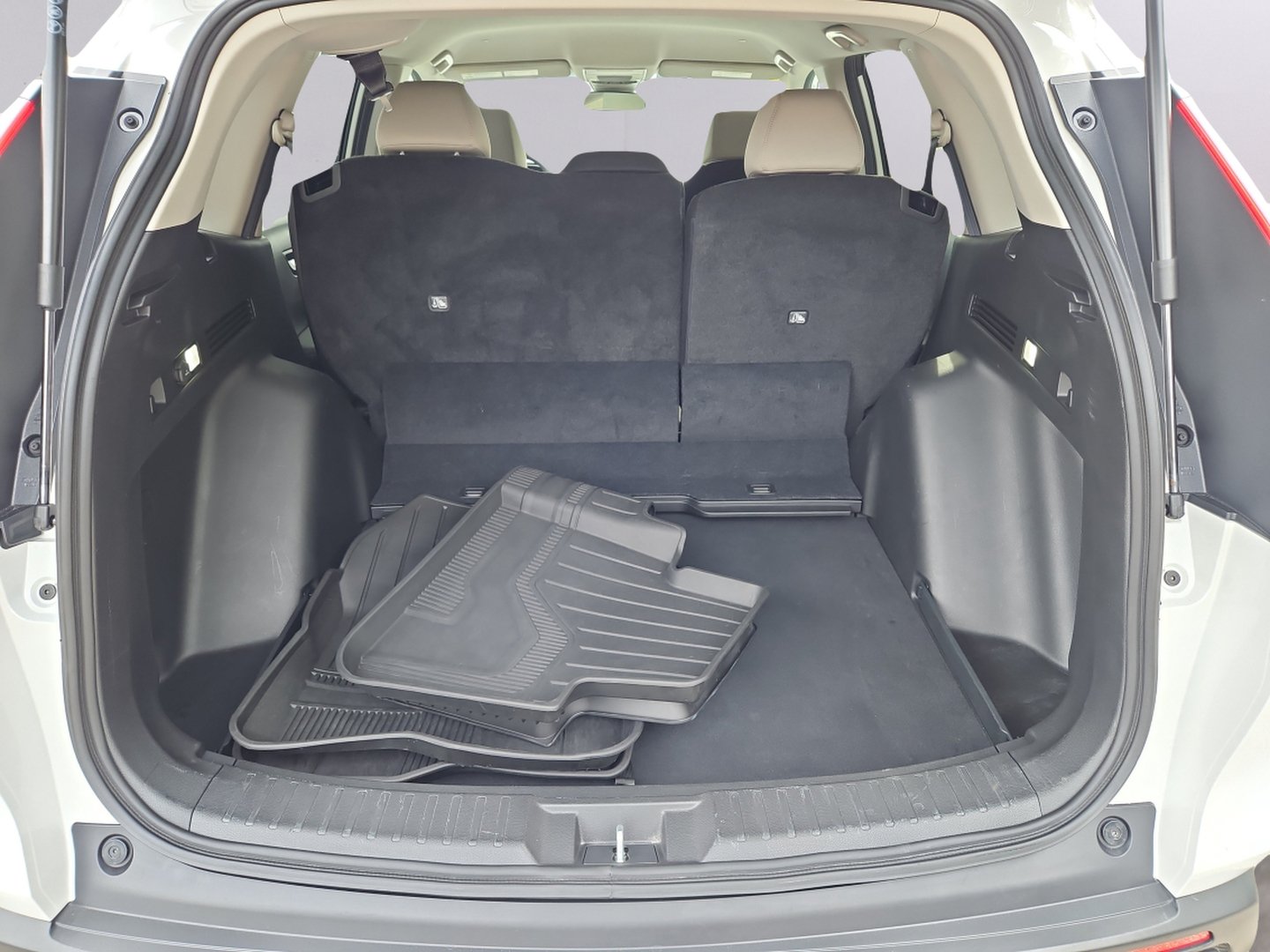 Certified 2025 Honda CR-V LX image 28
