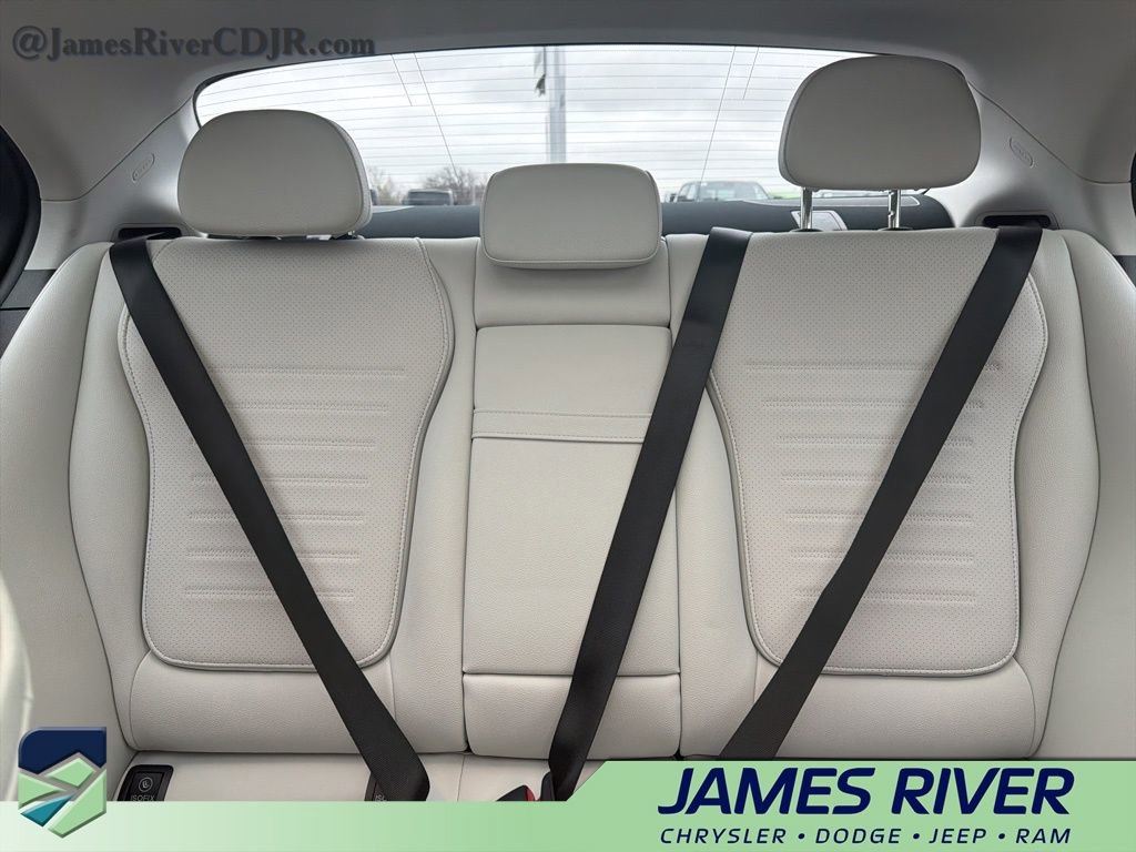 Used 2024 Mercedes-Benz C 300 4MATIC Sedan image 10