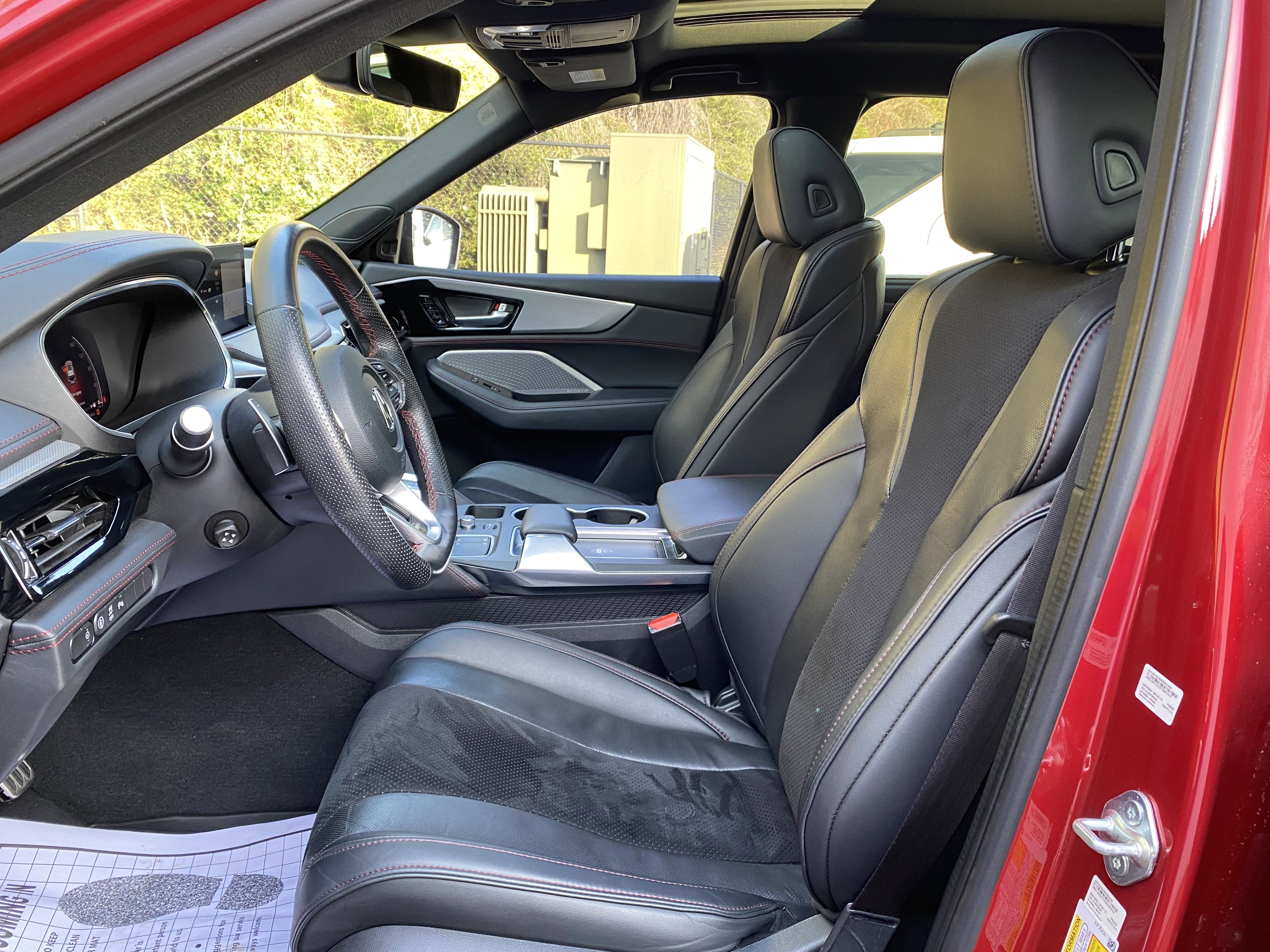 Used 2022 Acura MDX A-Spec image 16