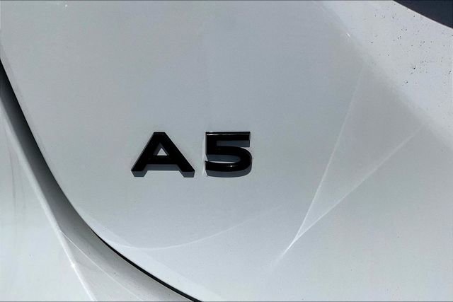 Used 2025 Audi A5 2.0T Premium Plus w/ Premium Plus AWD/4WD image 24
