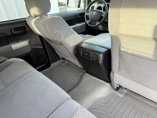 Used 2008 Toyota Tundra 4x4 CrewMax image 7