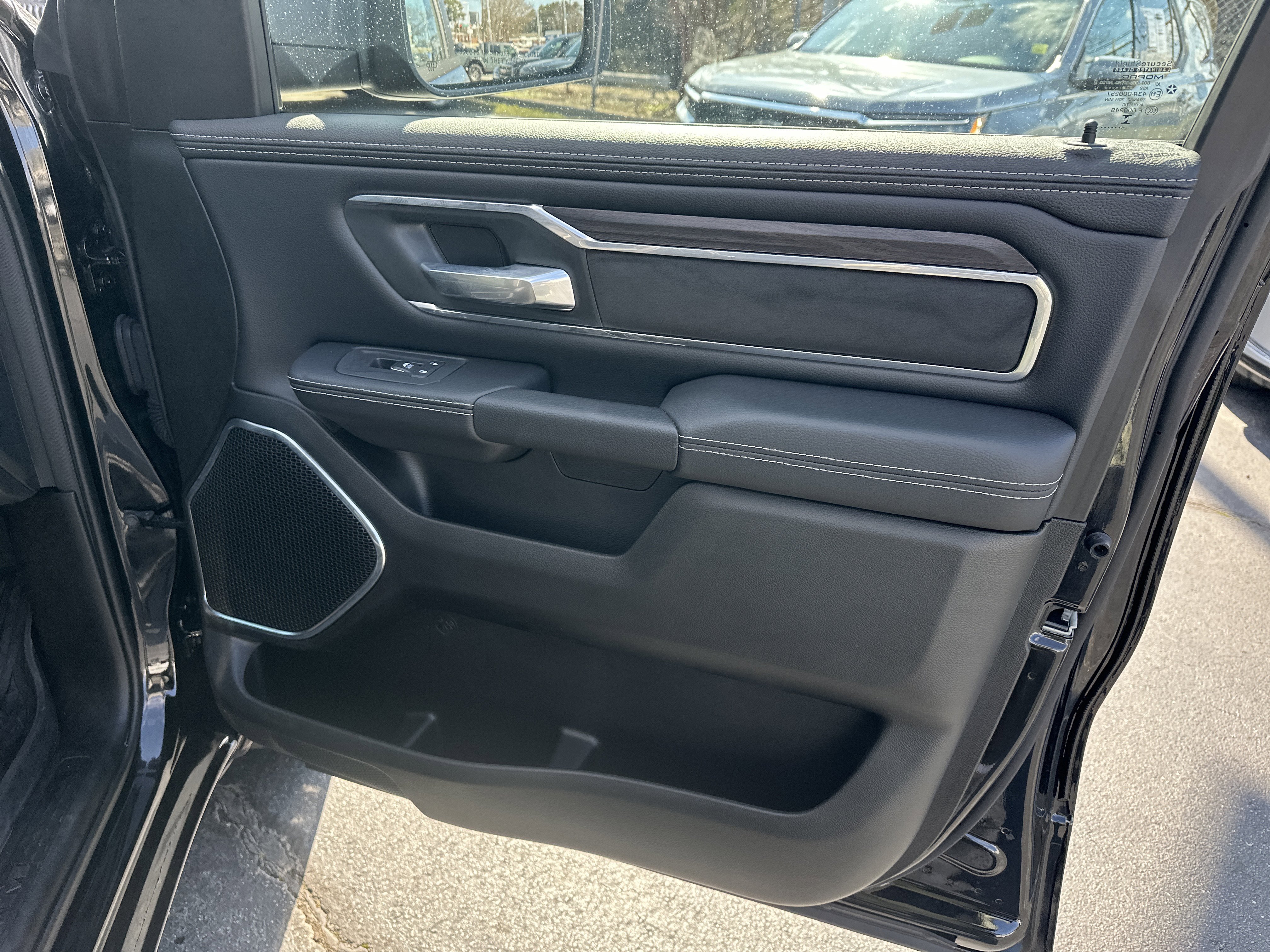 Used 2026 RAM 1500 Laramie w/ Bed Utility Group image 17