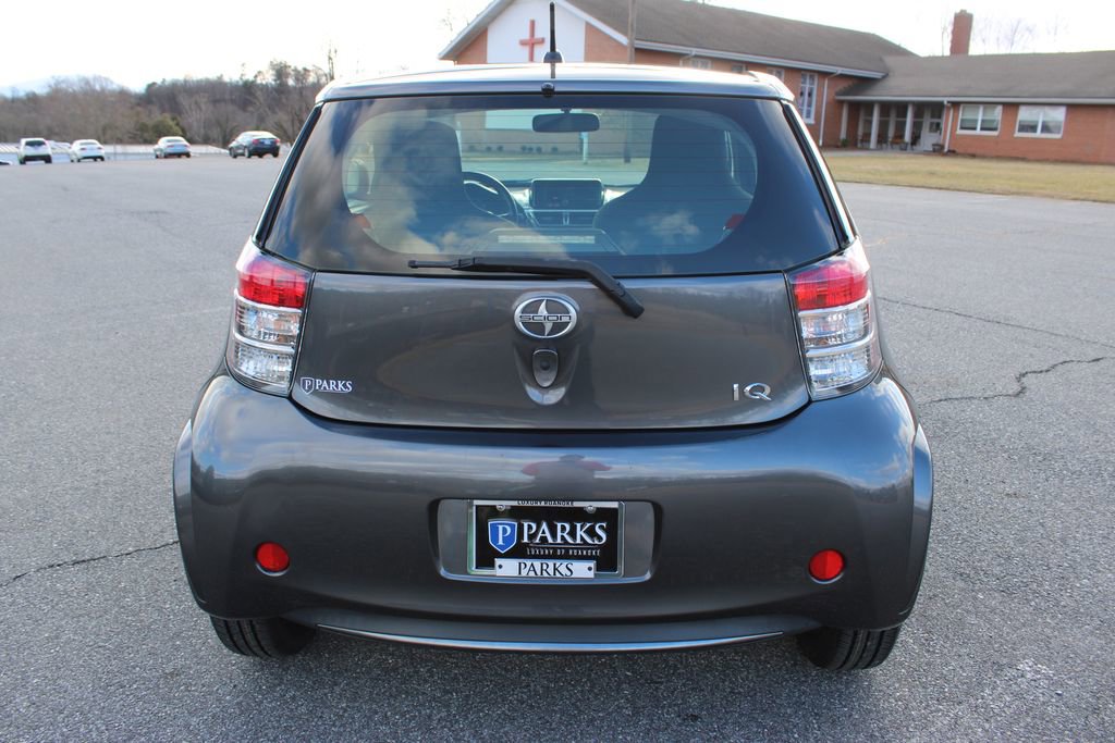 Used 2013 Scion iQ image 8