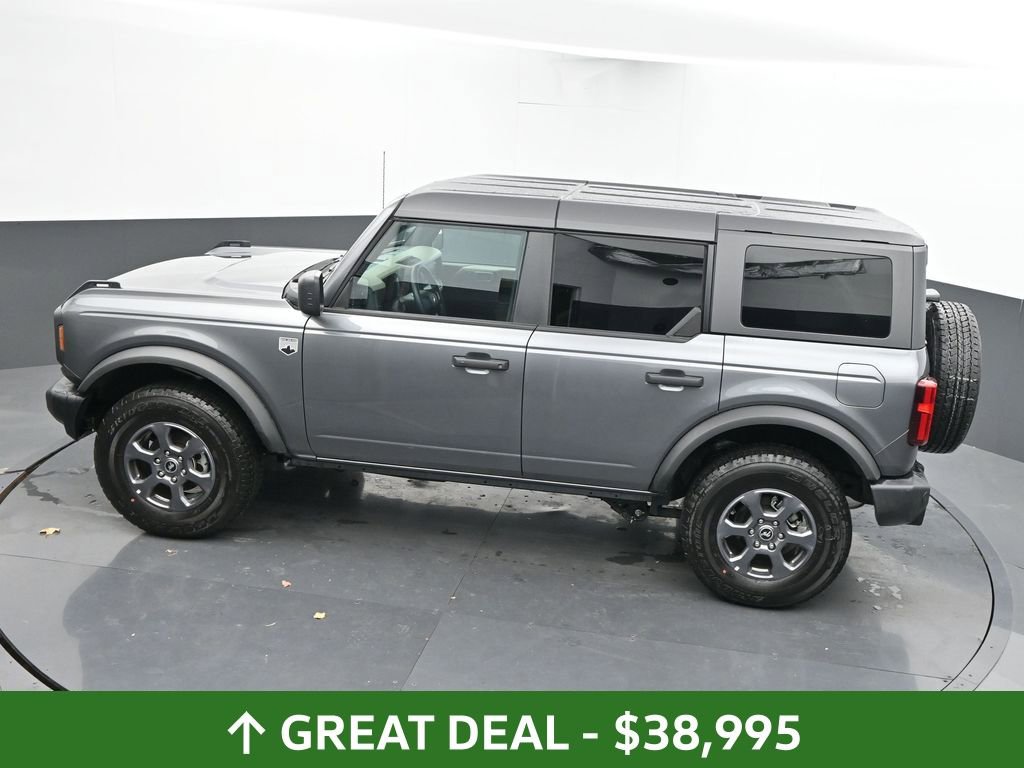 Used 2025 Ford Bronco Big Bend image 39