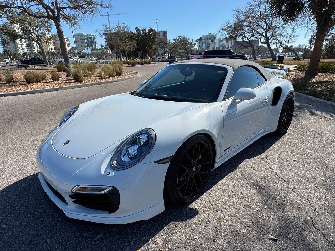 Used 2015 Porsche 911 Turbo S AWD/4WD image 25
