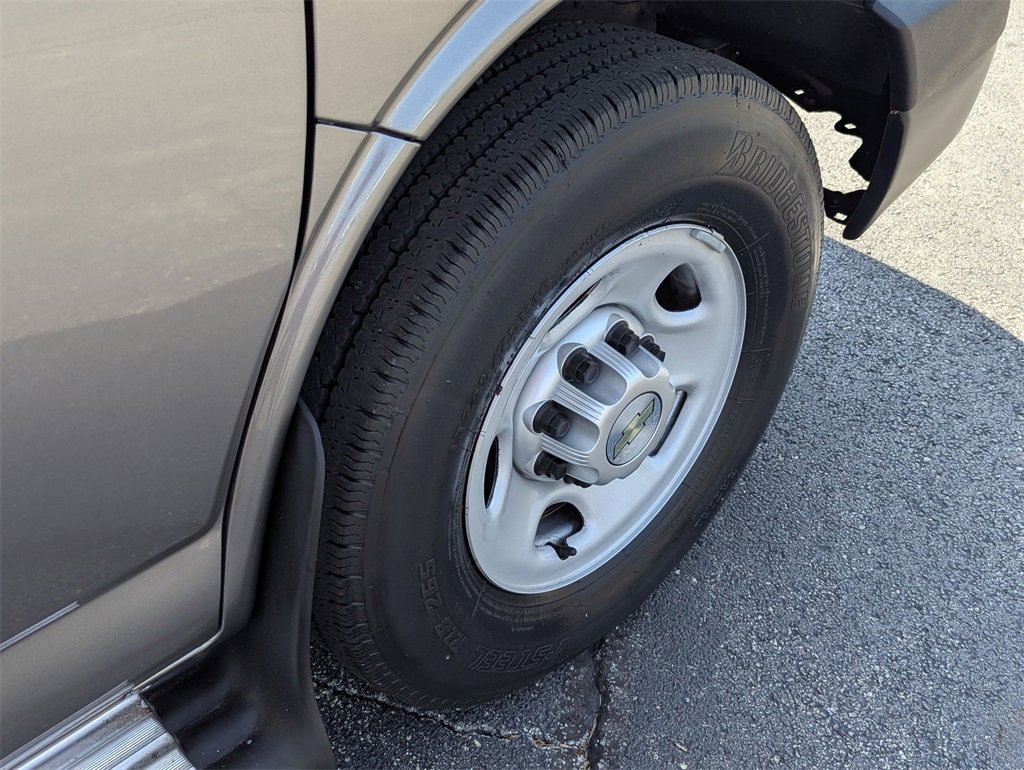 Used 2013 Chevrolet Express 3500 LS w/ Power Package image 23