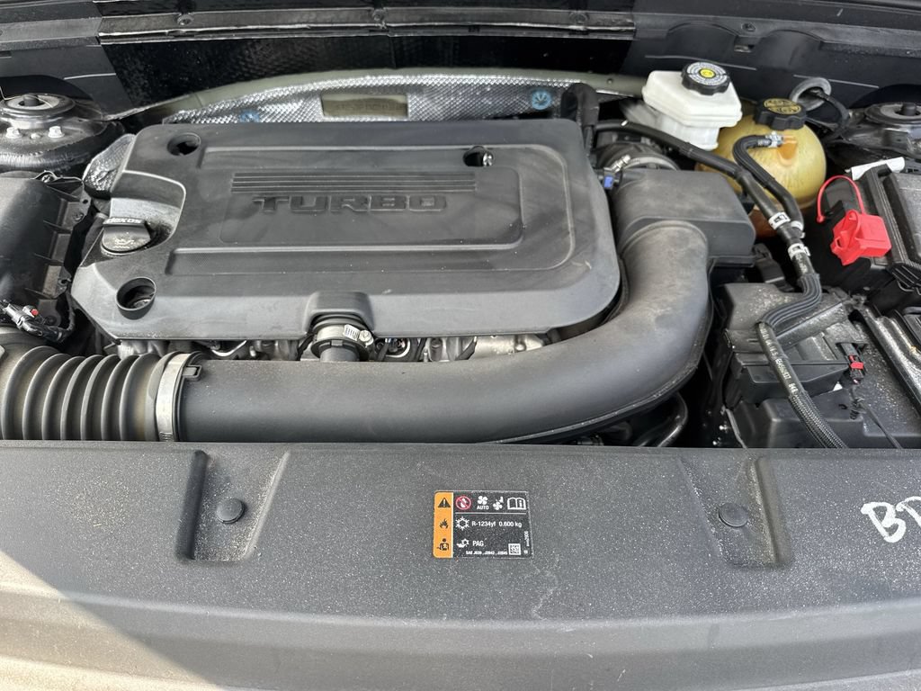 Used 2021 Buick Envision Essence w/ Technology Package I FWD image 59