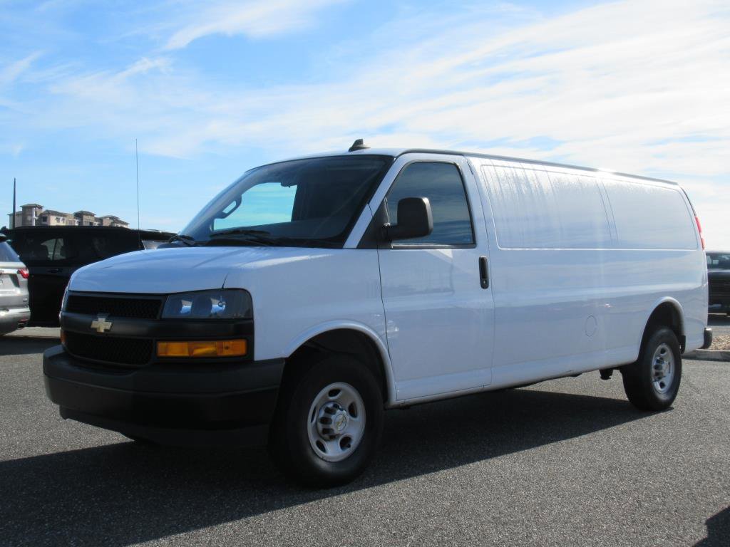 Used 2023 Chevrolet Express 2500 2500 w/ Driver Convenience Package image 3