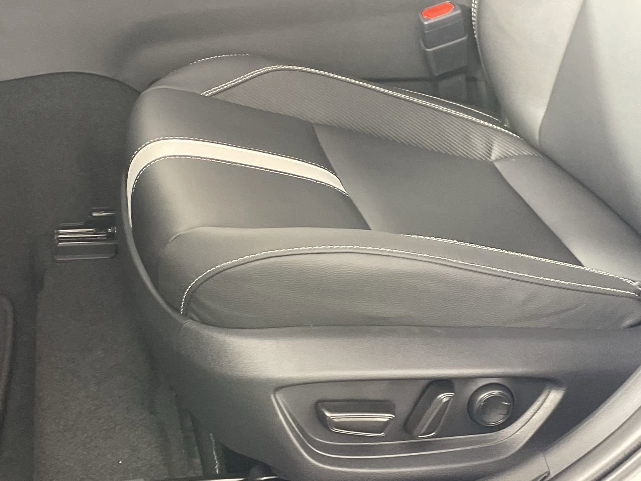 New 2026 Toyota Camry SE image 19