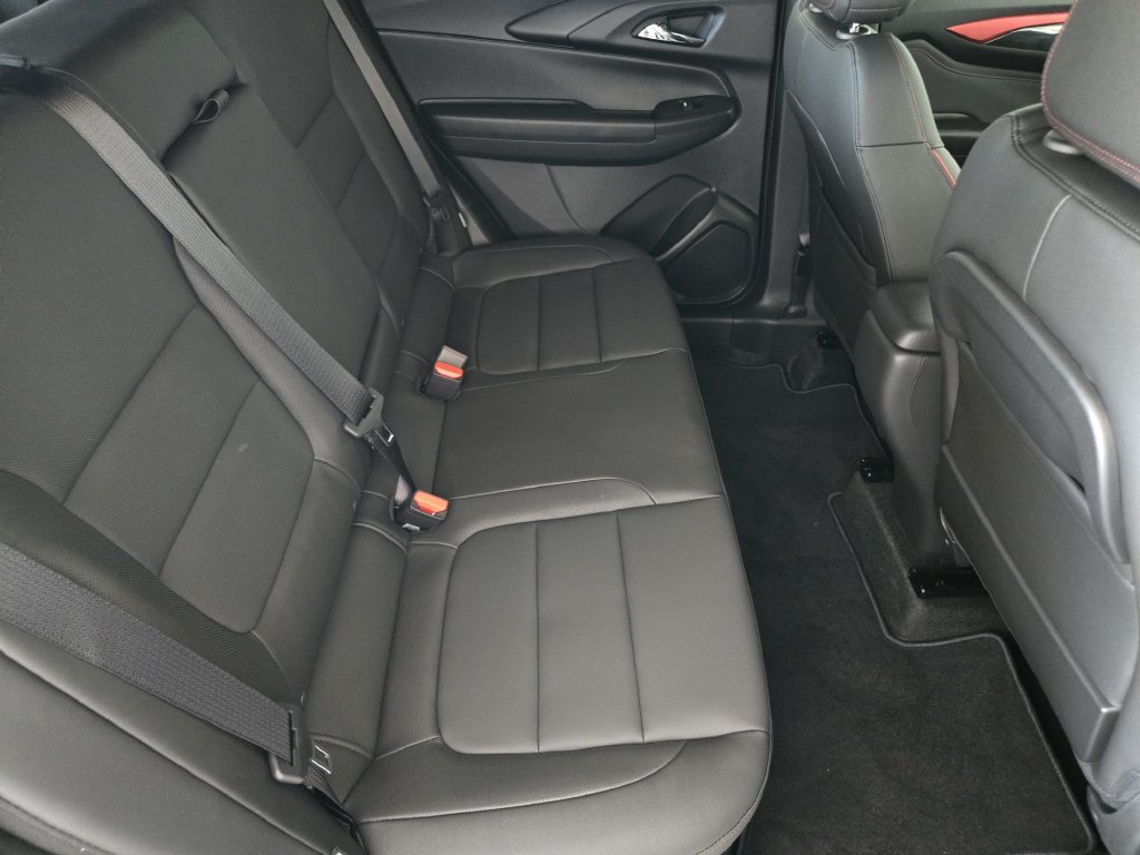 New 2026 Chevrolet TrailBlazer RS w/ Driver Confidence Package FWD image 35