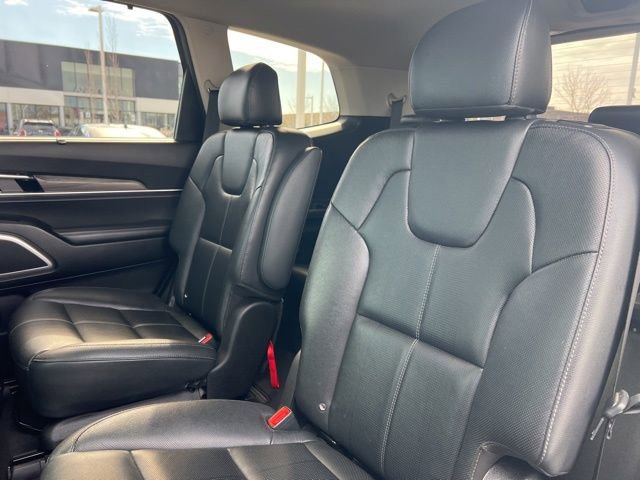 Used 2021 Kia Telluride EX w/ EX Premium Package image 32