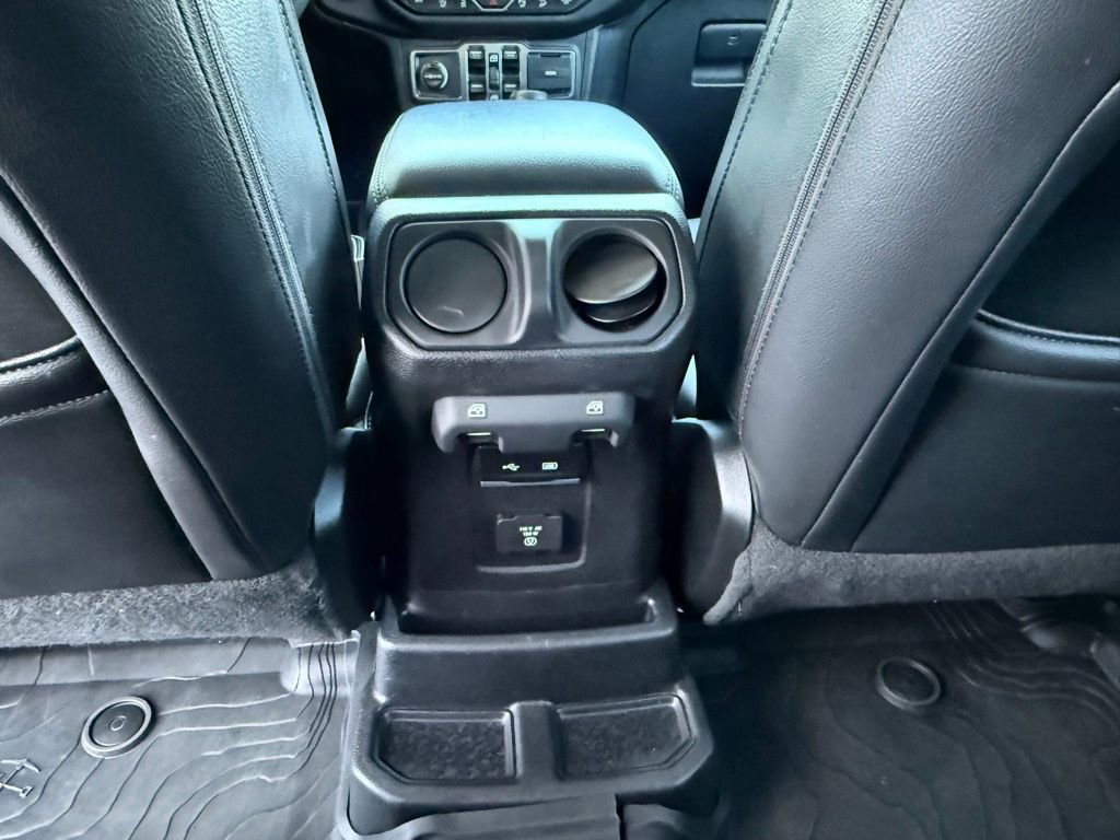 Used 2019 Jeep Wrangler Unlimited Sahara w/ Quick Order Package 24M Moab image 68