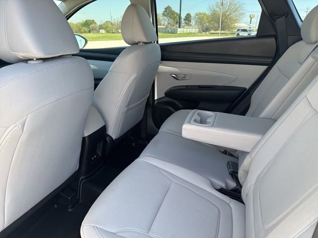 Used 2025 Hyundai Tucson SE FWD image 15