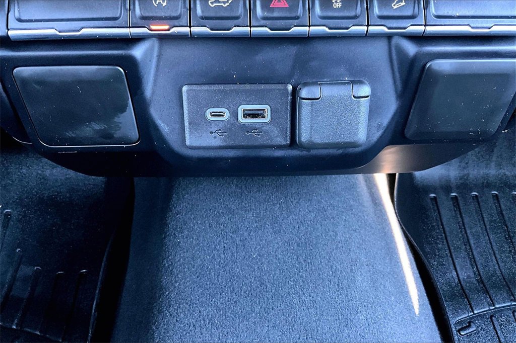 Used 2021 Chevrolet Silverado 1500 RST w/ Z71 Off-Road Package image 33