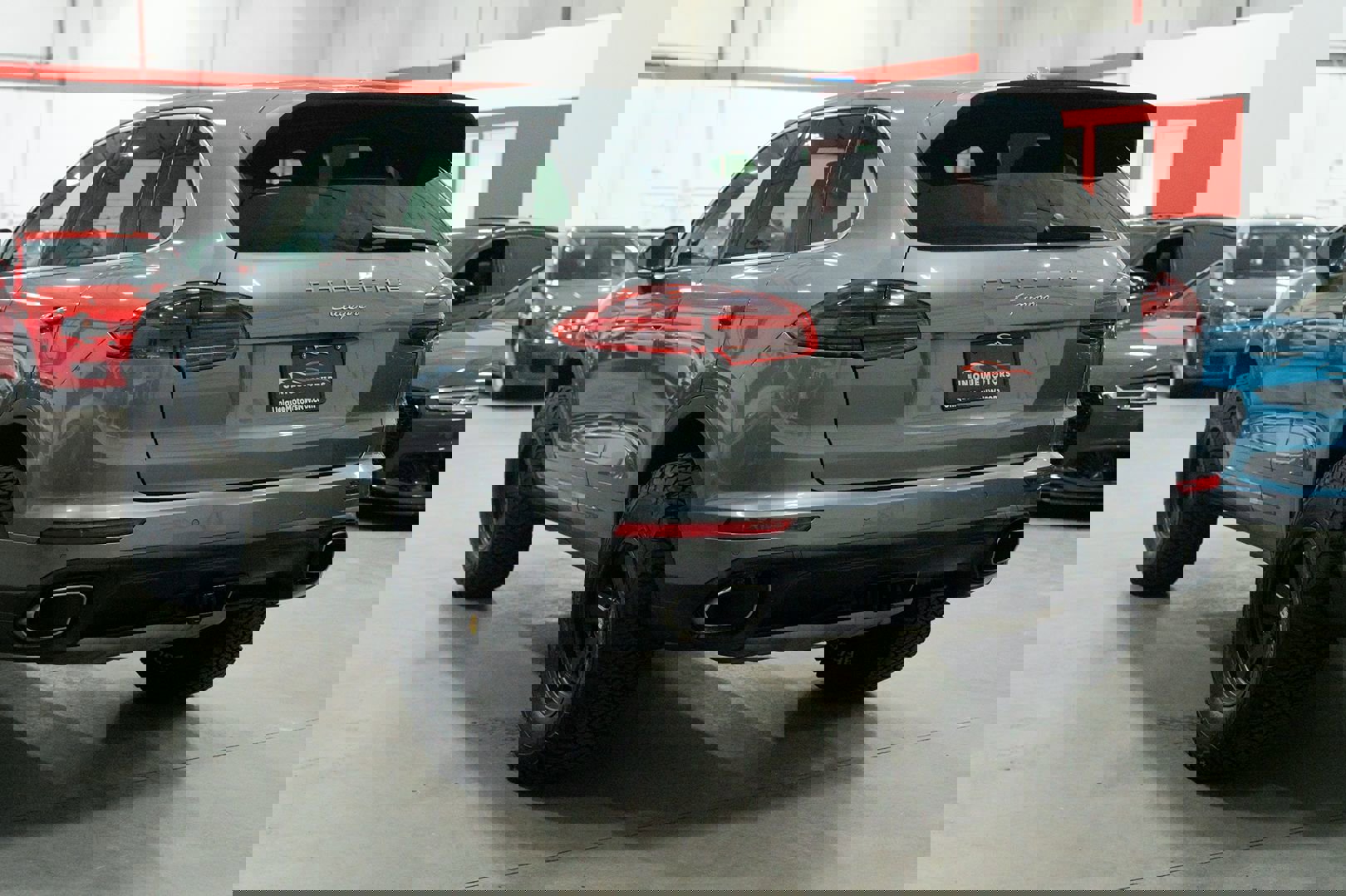 Used 2016 Porsche Cayenne image 4