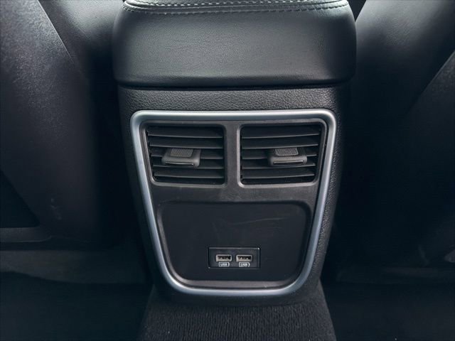 Used 2022 Chrysler 300 Touring L image 14