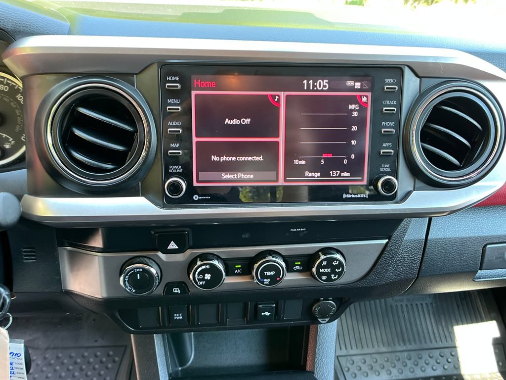 Certified 2022 Toyota Tacoma SR5 w/ SR5 Appearance Package (SM) AWD/4WD image 16