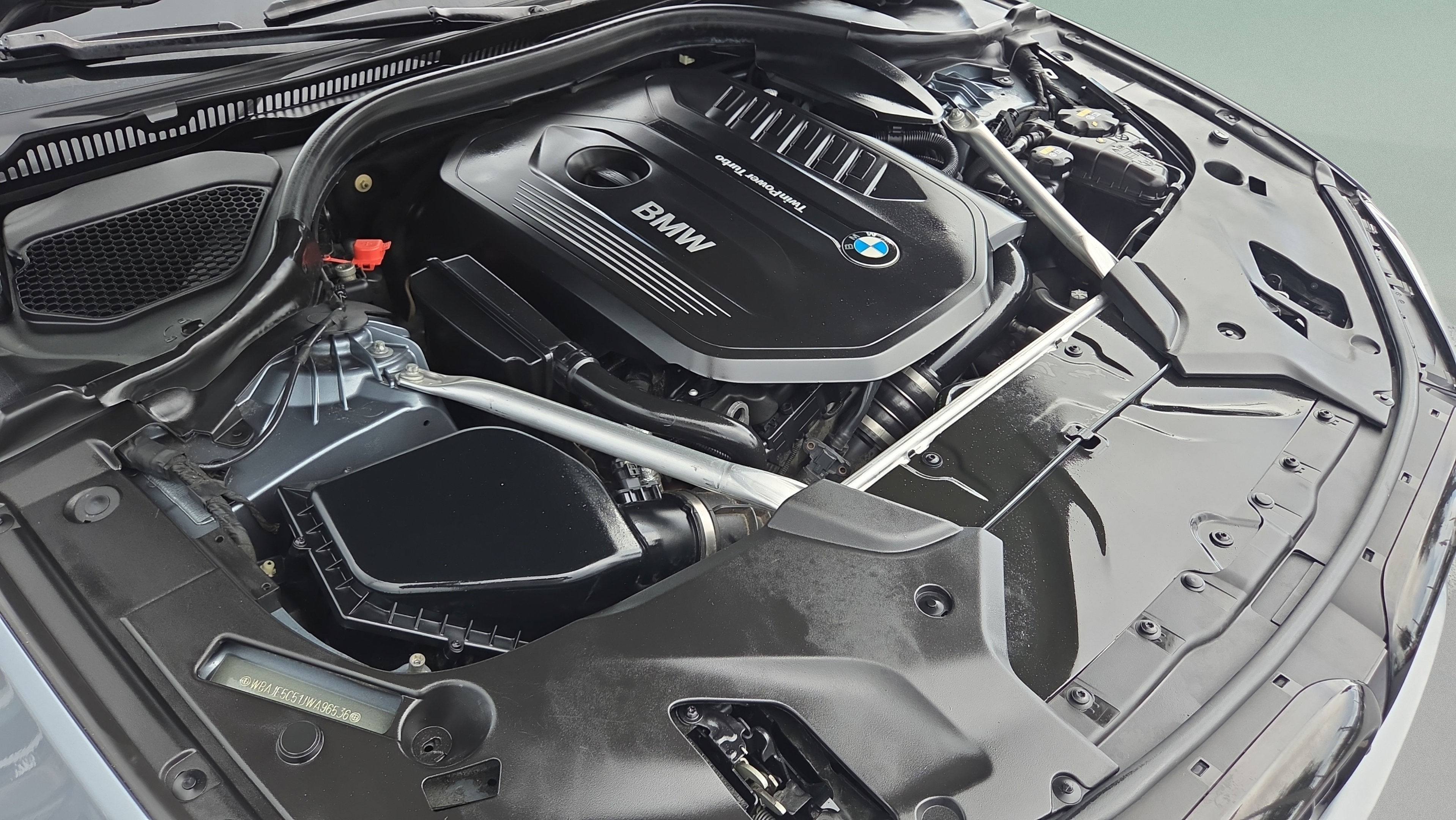 Used 2018 BMW 540i w/ M Sport Package RWD image 18