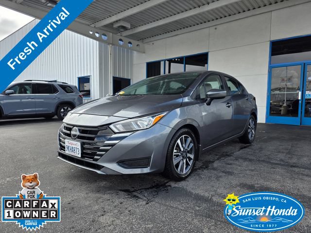 Used 2024 Nissan Versa SV w/ Trunk Package FWD image 1
