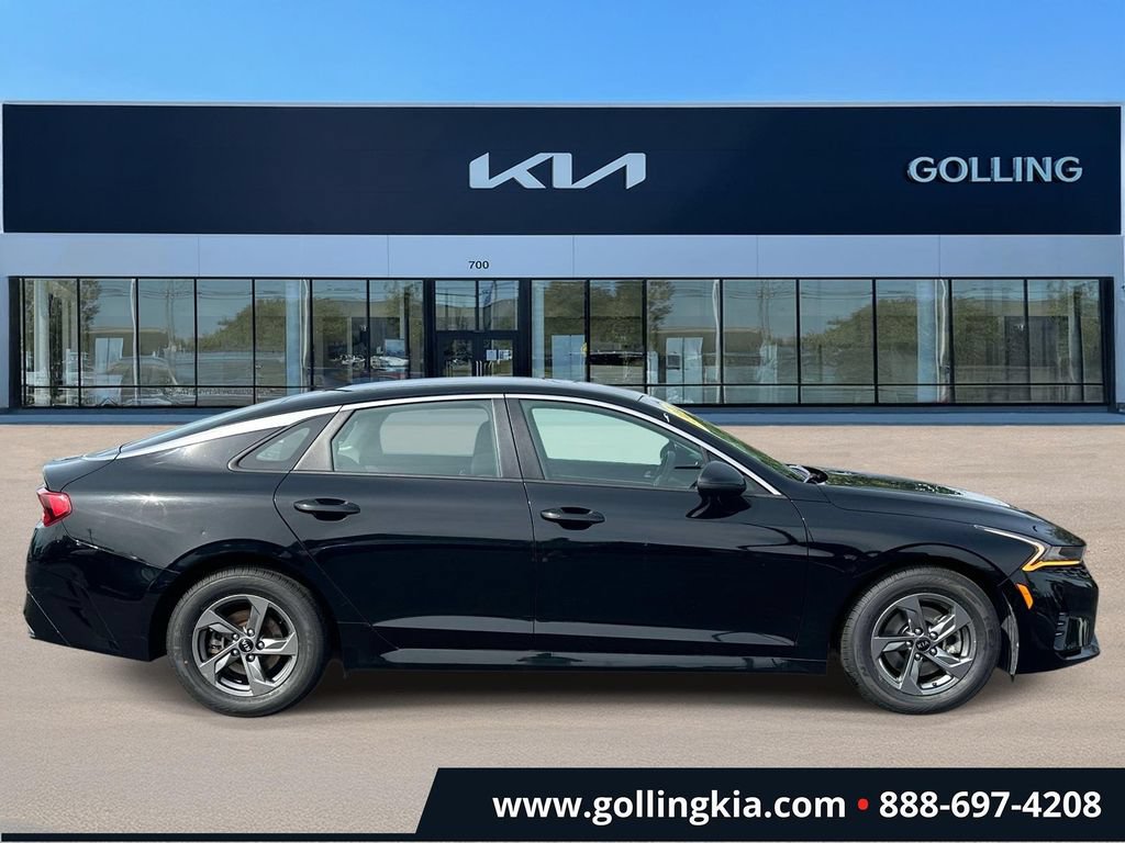 Used 2021 Kia K5 LXS FWD image 2