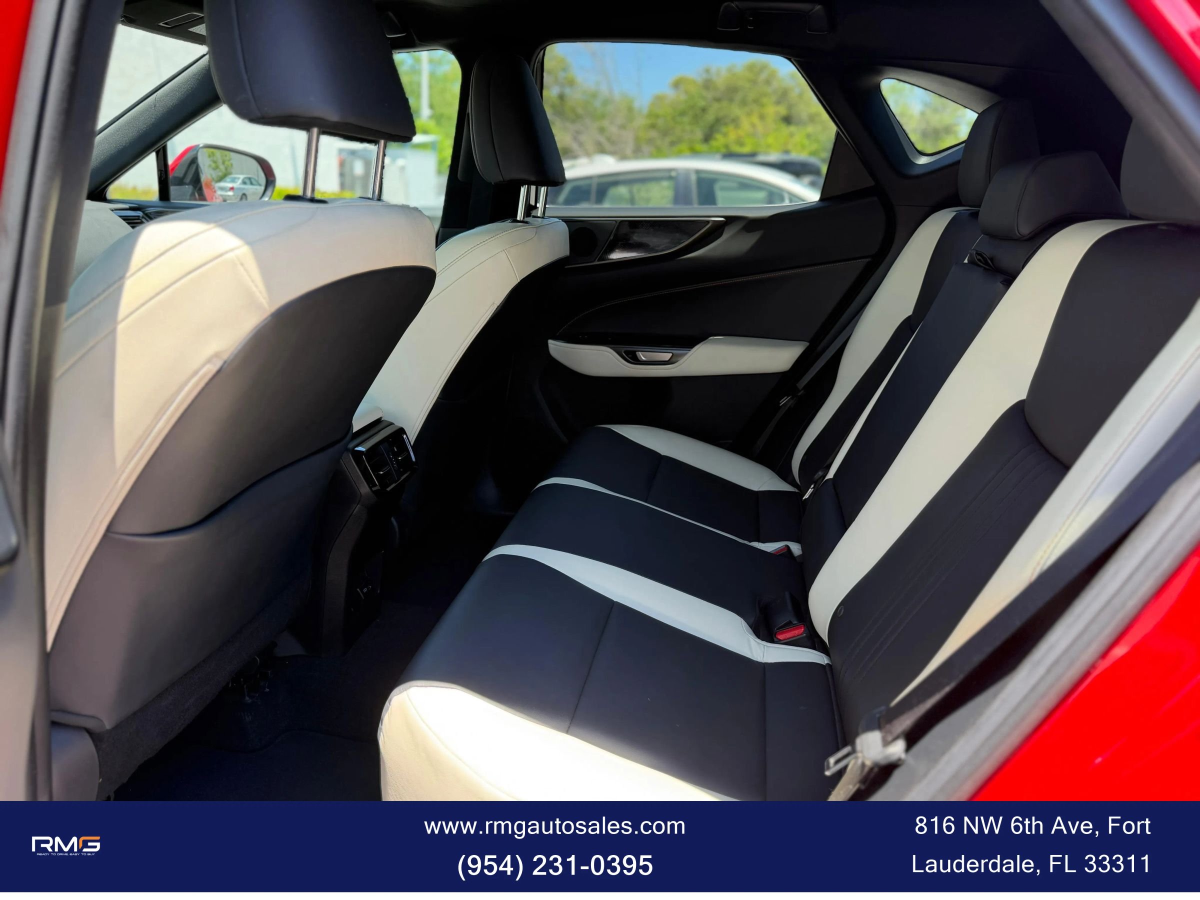 Used 2023 Lexus NX 250 FWD w/ Towing Package (2000 Lbs) image 15