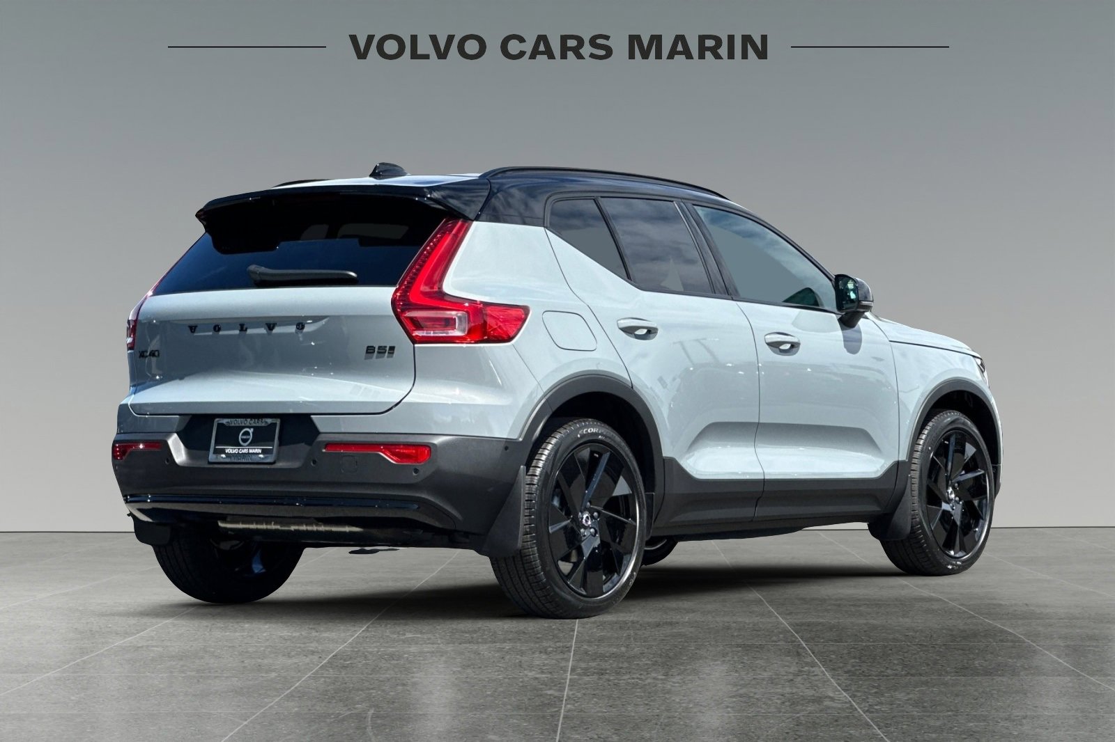 New 2026 Volvo XC40 B5 Ultra w/ Protection Package Premier image 2