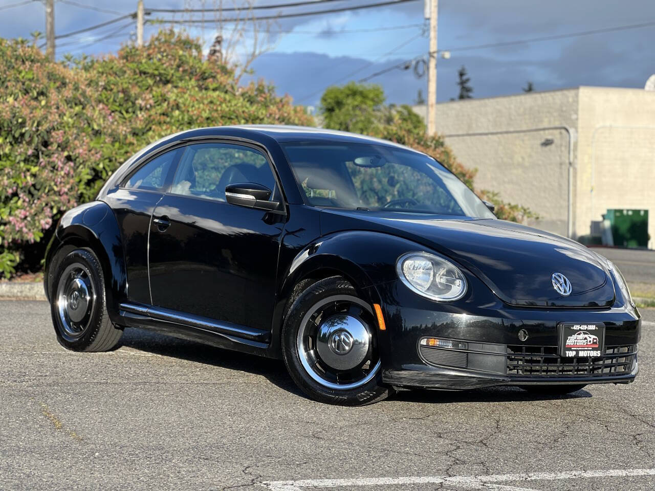 Used 2012 Volkswagen Beetle 2.5 FWD image 2