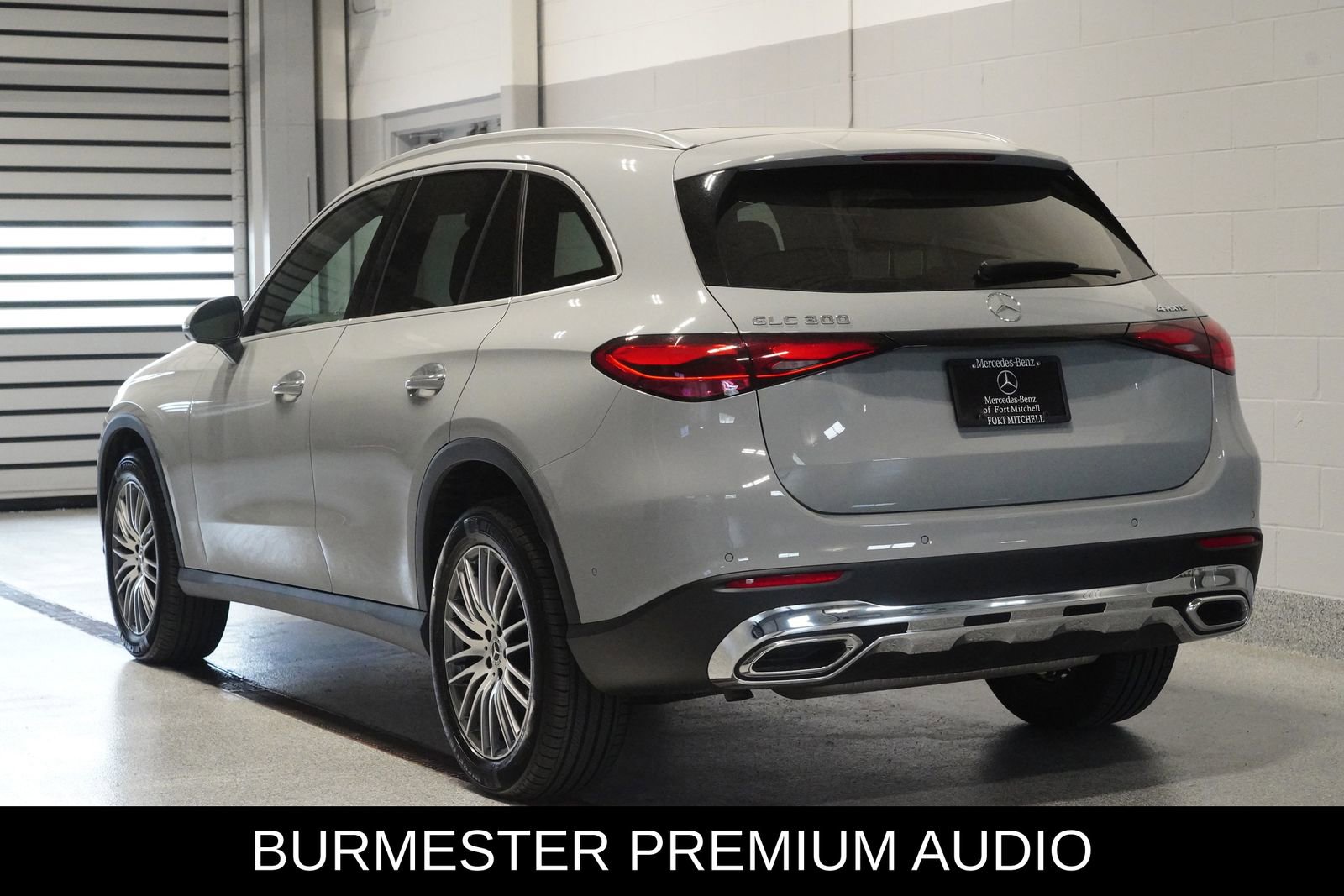 Certified 2025 Mercedes-Benz GLC 300 4MATIC image 4