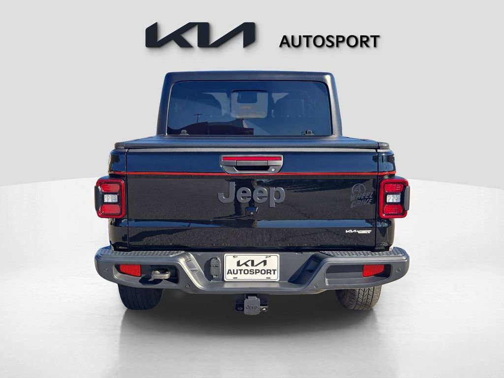 Used 2022 Jeep Gladiator Sport image 9