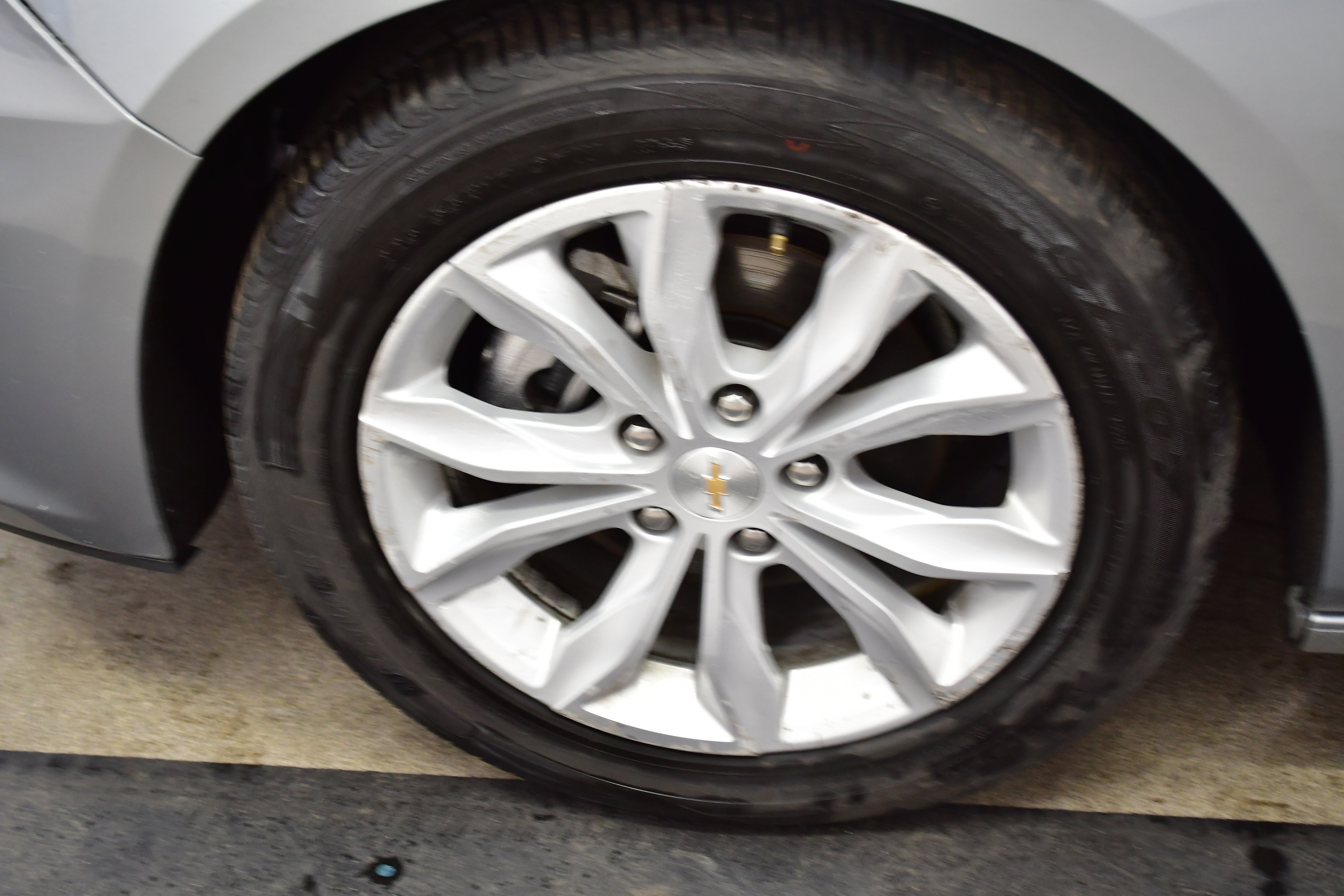 Used 2024 Chevrolet Malibu LT image 35