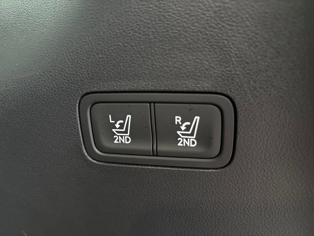 Used 2024 Hyundai Santa Fe Limited image 57