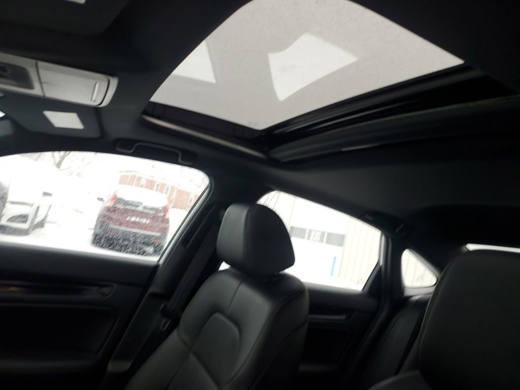 Certified 2025 Honda Civic Sport Touring image 15