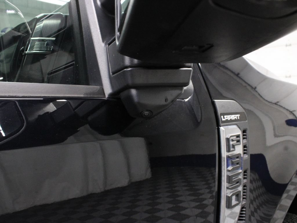 Used 2024 Ford F350 Lariat w/ FX4 Off-Road Package AWD/4WD image 61