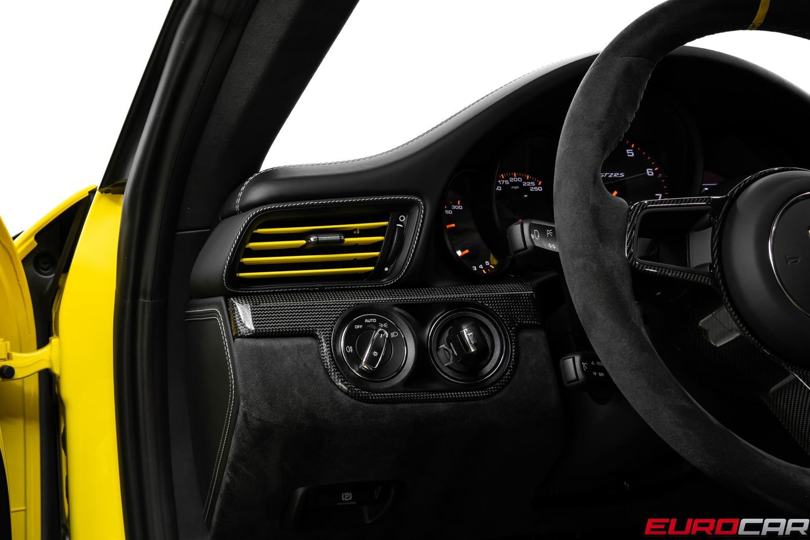 Used 2018 Porsche 911 GT2 RS RWD image 34