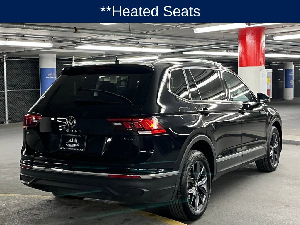 Used 2022 Volkswagen Tiguan SE w/ Panoramic Sunroof Package image 6
